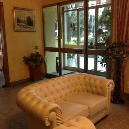 Albergo Margherita Кианчано Терме Екстериор снимка