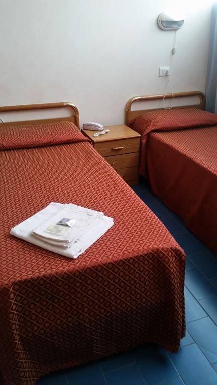 Albergo Margherita Кианчано Терме Екстериор снимка