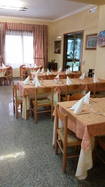 Albergo Margherita Кианчано Терме Екстериор снимка