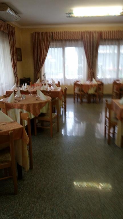 Albergo Margherita Кианчано Терме Екстериор снимка
