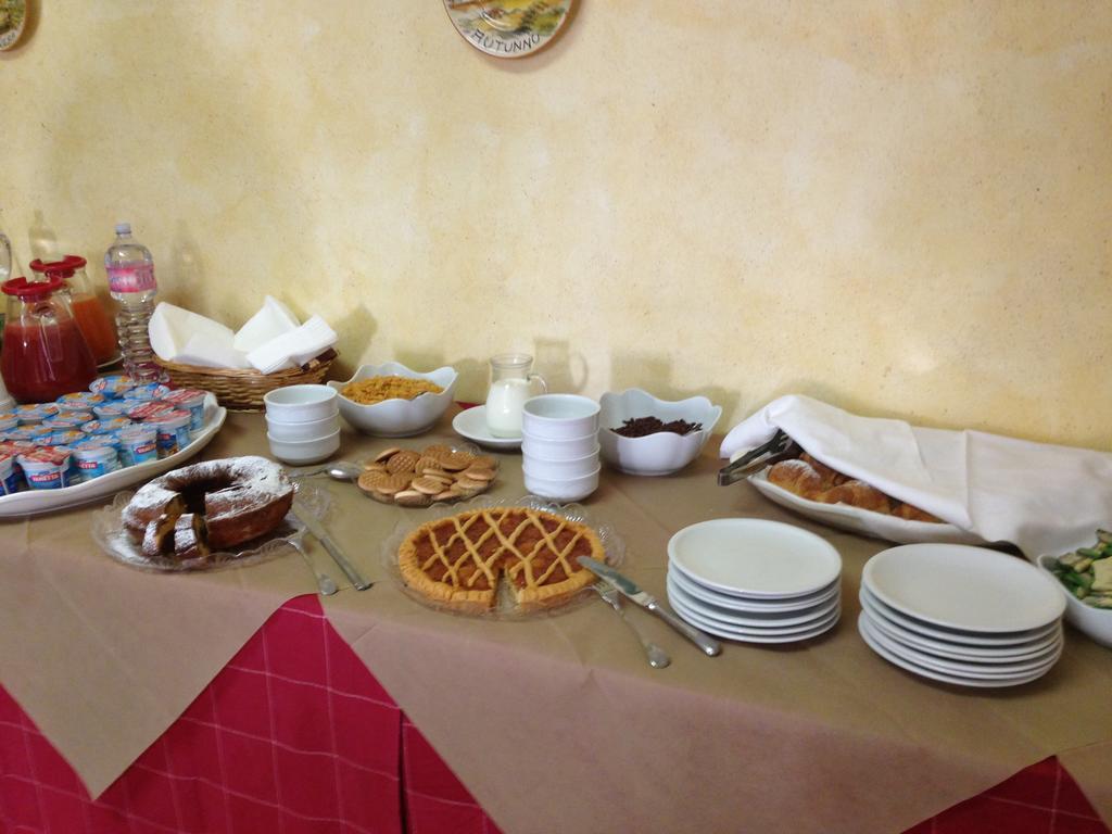Albergo Margherita Кианчано Терме Екстериор снимка